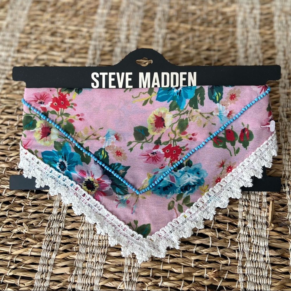 NWT Steve Madden floral scarf